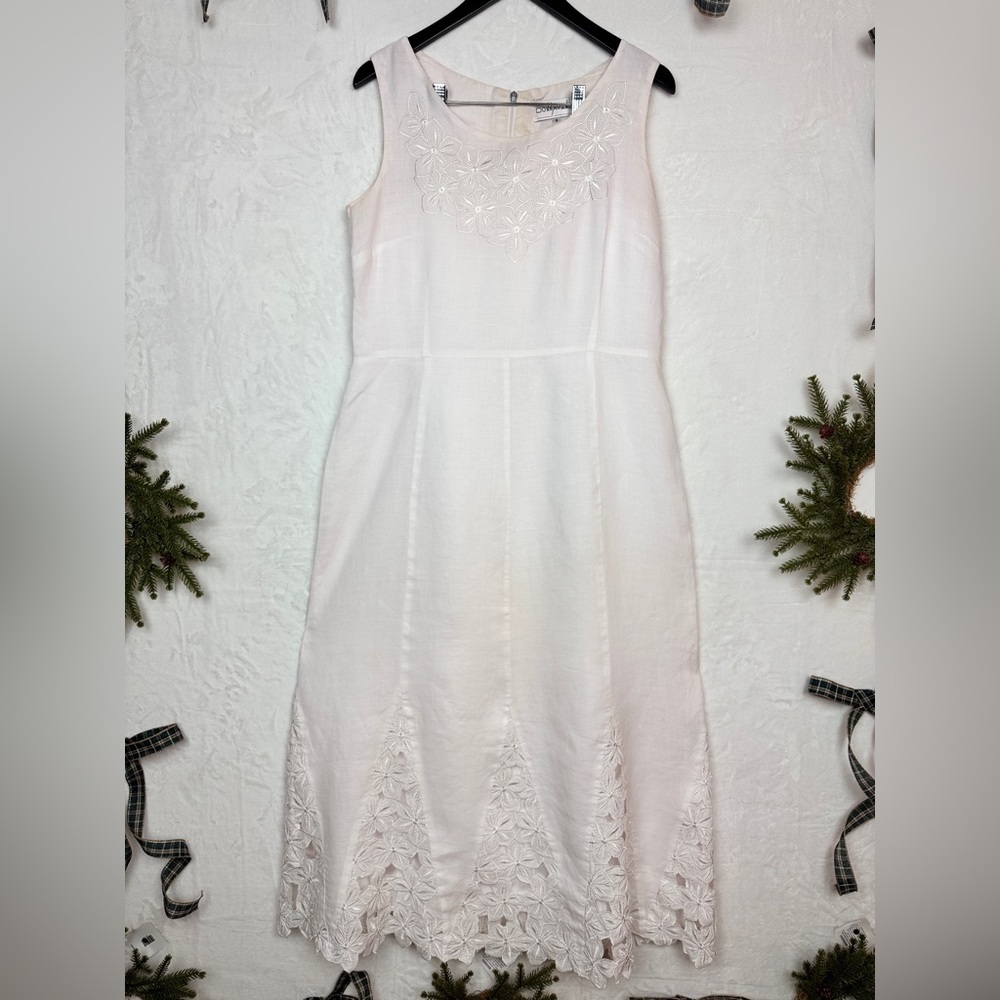 Donnavincy 100% Ramie Minimalist White Sleeveless Dress Floral Embroidery 8 J-31
